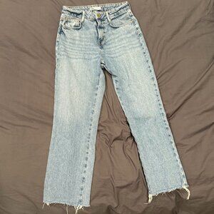 Zara Jean Straight Leg Distressed Hem Size 6
